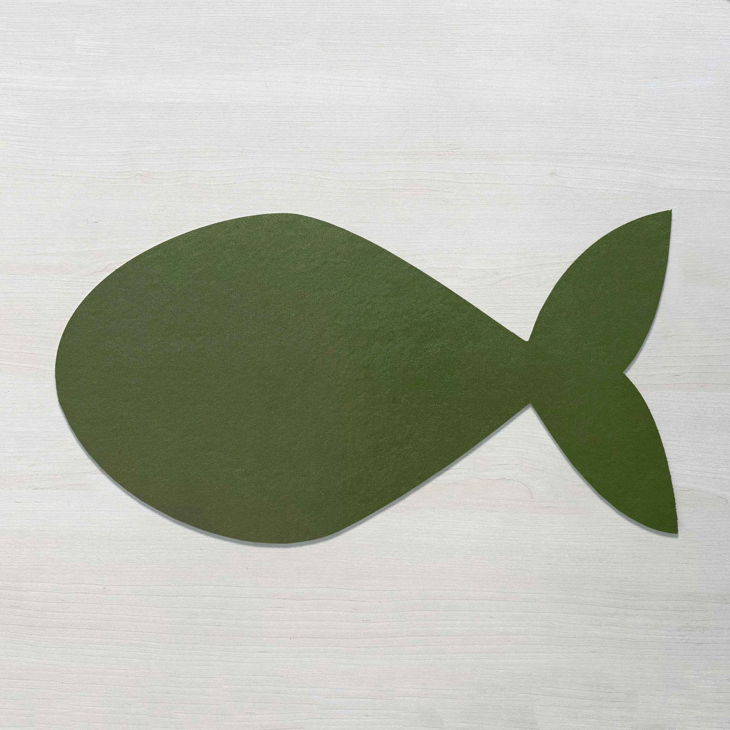 Pesce 57.3x27.6 cm